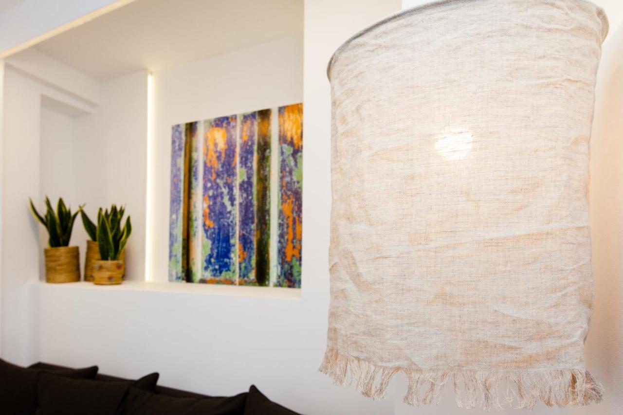 Gotoseville Molviedro Suites ภายนอก รูปภาพ