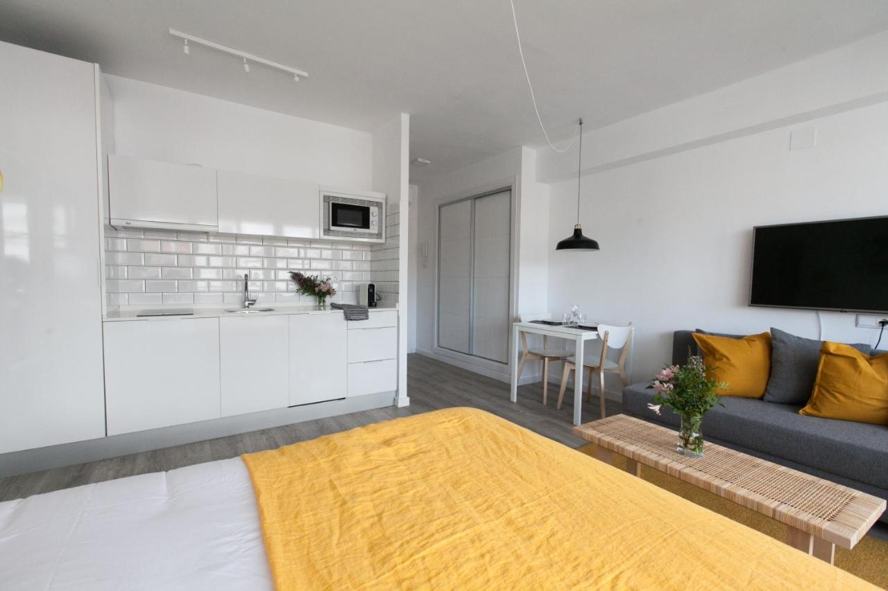 Gotoseville Molviedro Suites ภายนอก รูปภาพ